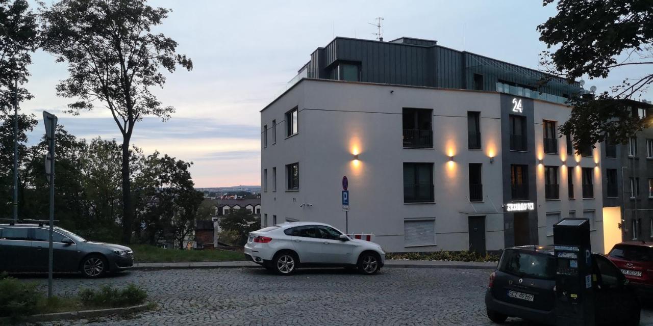 Green Hill — Photos 2